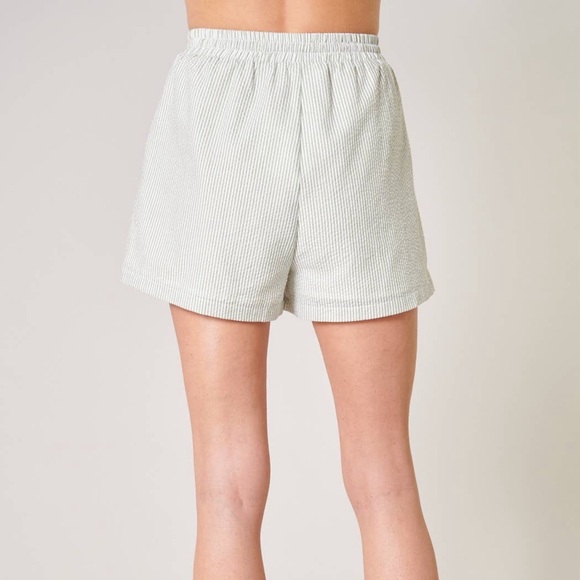 Seersucker Shorts with pockets by Sugarlips - Picture 3 of 7